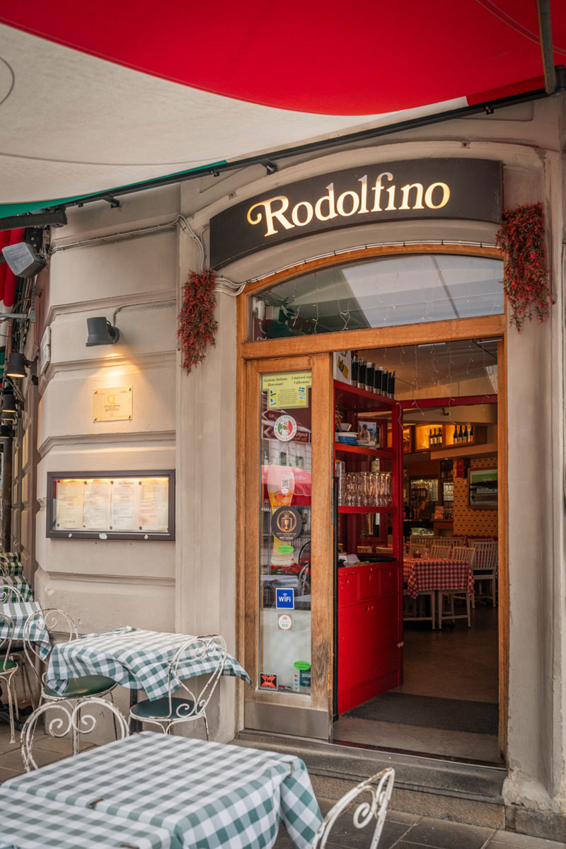 Rodolfino entrén